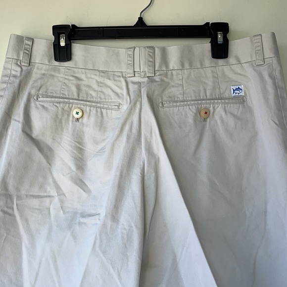 Southern Tide Mens Flat   Front Cream Short Waist Size 38 - Picture 9 of 14